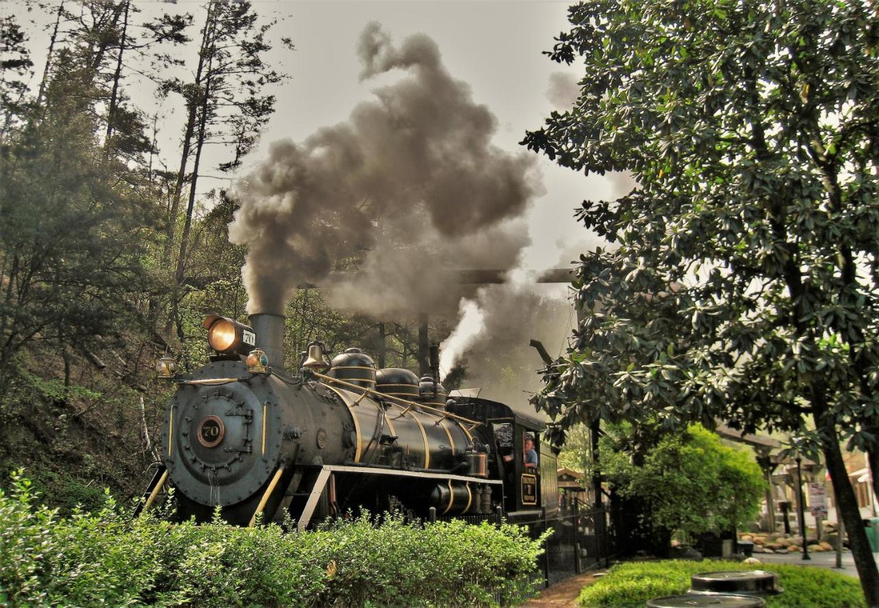 Rest Assured, Wifi, 1089 Free Tickets Each Paid Day, Dollywood And More Pigeon Forge Exterior foto